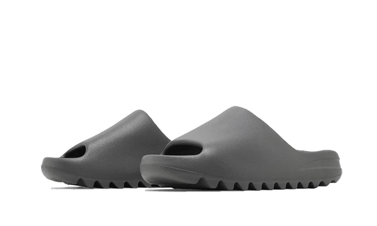 De adidas YEEZY Slide 'Granite': Zomerse stijl en comfort gecombineerd. - Sneaker Totaal